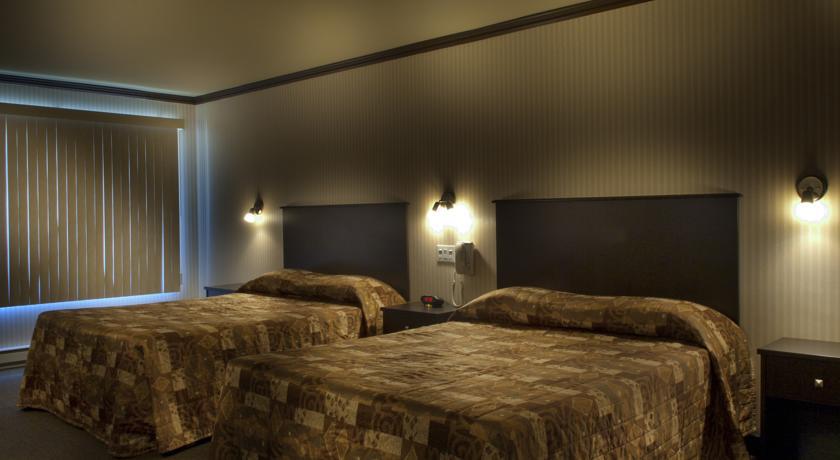 Ramada By Wyndham Laval Hotel Kamer foto